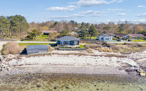 Eleni - 3M from the Sea: Blau, Hütte, Haus, Zuhause, Bauernhaus, Estate, Abstellgleis