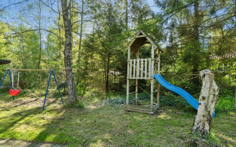 Sigge - 5Km from the Sea: Holz, Zuhause, Veranda, Deck, Hartholz, Dach, Holzbeize, Holzboden, Eco Hotel