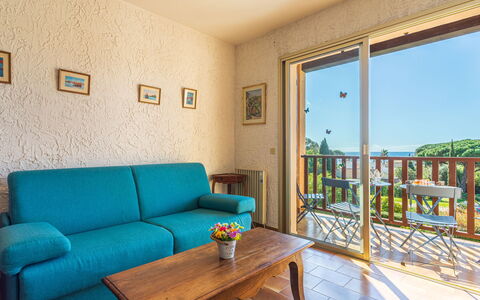 Des Moulins: Meer, Resort, Schwimmbad, Hotel, Balkon, Strandresort, Ferienort, Villa, Strand, Geländer