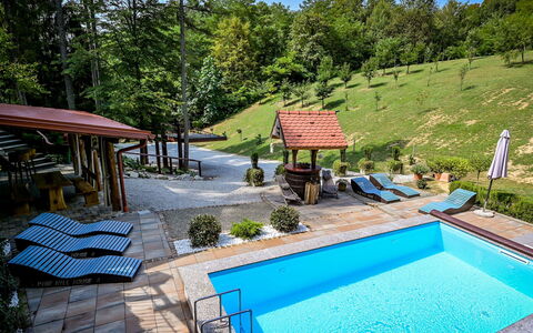 Pine Hill: Meer, Resort, Schwimmbad, Hotel, Balkon, Strandresort, Ferienort, Villa, Strand, Geländer