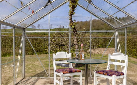 Wildemor - 30Km from the Sea: Schatten, Garten, Outdoor Struktur, Natürliches Material, Design, Gartenbauten, Überdachung, Daylighting, Plantage