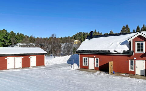 Svanhågna Gård: Holz, Hütte, Zuhause, Haus, Dach, Abstellgleis, Winter, Schnee, Einfrieren, Steigung