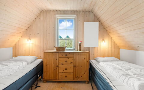 Reika - 500M from the Sea: Schlafzimmer, Bett, Holz, Fussboden, Interior Design, Flooring, Bettdecke, Bedding, Decke, Bettrahmen