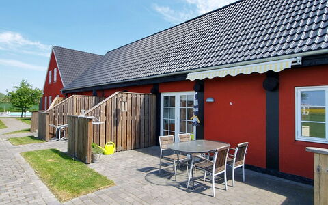 Hinrich - 4.5Km from the Sea: Die Architektur, Dach, Zuhause, Verbundwerkstoff, Daylighting, Abstellgleis, Auffahrt