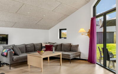 Anttoni - 350M from the Sea
