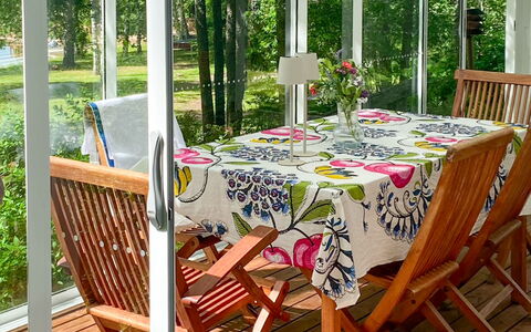 Aurinko Vanaja: Möbel, Tabelle, Stuhl, Interior Design, Textil, Küche & Esszimmer Tisch, Esszimmer, Gartenmöbel, Tischdecke