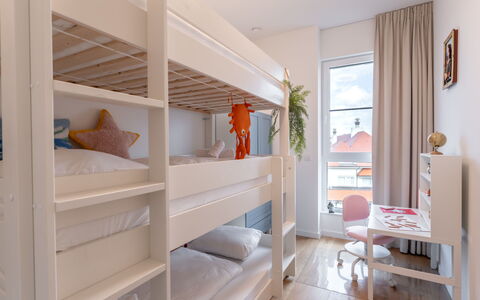 Parkville with Parking & Terrace: Interior Design, Etagenbett, Fussboden, Möbel, Flooring, Decke, Wohnung, Zimmer, Schlafzimmer, Bett