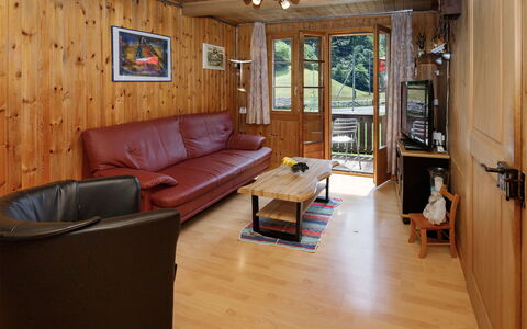 Haus Margrittli: Möbel, Holz, Flooring, Interior Design, Fussboden, Zimmer, Couch, Holzboden, Decke, Wohnzimmer