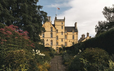 Innes House: Schloss, Estate, Mittelalterliche Architektur, Villa, Palast, Stattliches Heim, Historisches Haus, Kloster