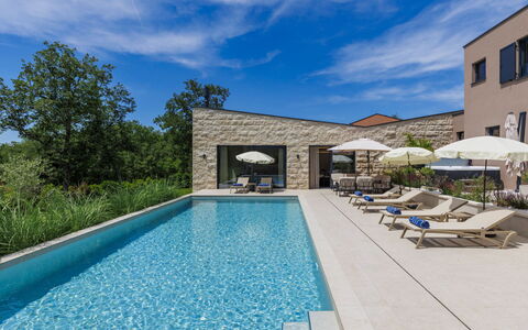 La Mari: Schwimmbad, Die Architektur, Zuhause, Verbundwerkstoff, Estate, Resort, Villa, Eco Hotel, Landscaping, Bauernhaus