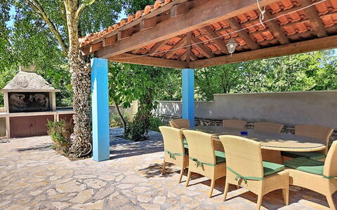 Lino: Möbel, Gartenmöbel, Schatten, Stuhl, Resort, Schwimmbad, Tisch Im Freien, Outdoor Struktur, Eco Hotel, Hinterhof