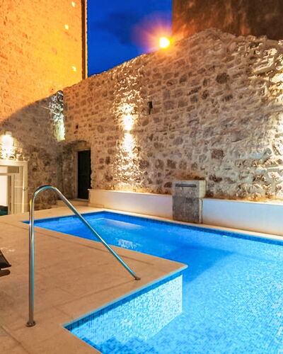 Villa Majestic: Resort, Schwimmbad, Hotel, Ferienort, Strandresort, Hazienda, Thermae, Tropen, Villa