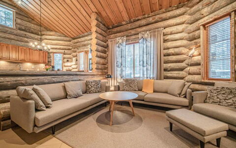 Riekkopolku: Couch, Interior Design, Wohnzimmer, Zuhause, Flooring, Fussboden, Wohnung, Decke, Holzboden