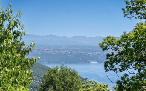 Lovran 325: Blau, Blatt, Grün, Baum, Natur, Natürlichen Umgebung, Bergforms, Vegetation, Natürliche Landschaft, Hügel