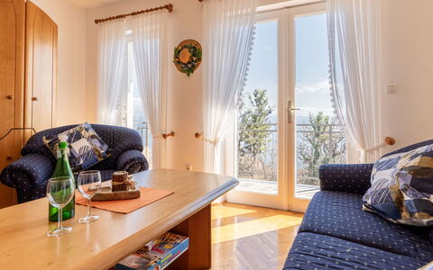 Orbani: Möbel, Interior Design, Flooring, Holz, Fussboden, Zimmer, Beleuchtung, Wohnzimmer, Tabelle, Zuhause