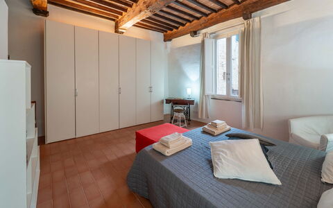 Le Loggine del Pignatello Apartment, Siena City: Wand, Interior Design, Möbel, Flooring, Fussboden, Decke, Schlafzimmer, Zimmer, Wohnung, Bett