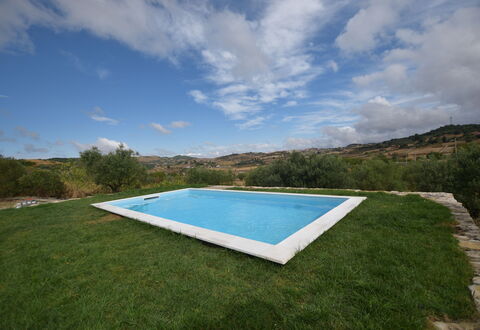Villa Margi: Blau, Schwimmbad