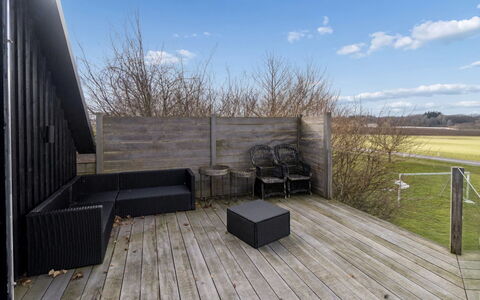 Strandulf - 1Km from the Sea: Möbel, Holz, Interior Design, Flooring, Fussboden, Stuhl, Zimmer, Decke, Wohnzimmer, Wohnung