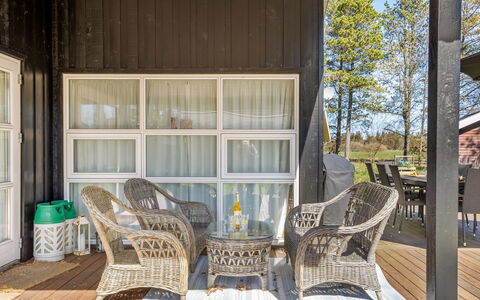 Rickmer - 1.9Km from the Sea: Dachdecken, Hütte, Haus, Dach, Zuhause, Bauernhaus, Hütte, Estate, Dorf