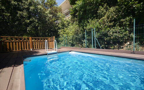 Villa Sole - Exclusive Villa al Conero con Piscina: Schwimmbad, Holz, Resort, Verbundwerkstoff, Holzbeize, Eco Hotel, Freizeit, Schatten, Gartenmöbel, Deck