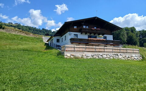 Panoramablick Tauern: Ländliches Gebiet, Landschaft, Grundstueck, Einfach, Hütte, Steigung, Gebirge, Dorf, Feld
