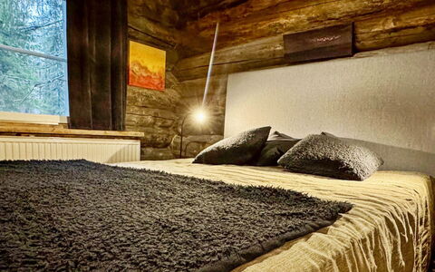 Rukan Kivikelo: Schlafzimmer, Holz, Bett, Bettdecke, Bedding, Interior Design, Flooring, Fussboden, Decke, Beleuchtung