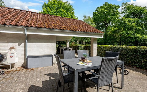 Antoinetta - 350M from the Sea: Gartenmöbel, Möbel, Tisch Im Freien, Schatten, Stuhl, Küche & Esszimmer Tisch, Terrasse, Garten, Outdoor Struktur, Landscaping