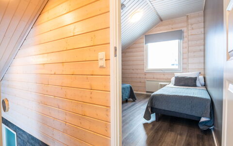 Parashimos a: Holz, Zuhause, Holzboden, Hartholz, Planke, Holzbeize, Decke, Holz, Blockhaus, Schlafzimmer
