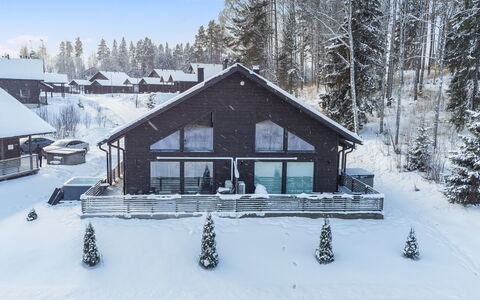 Parashimos B: Schnee, Winter, Zuhause, Haus, Hütte, Dach, Einfrieren, Abstellgleis, Steigung, Blockhaus