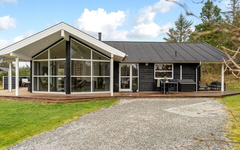 Joske - 2Km from the Sea: Möbel, Holz, Interior Design, Flooring, Fussboden, Stuhl, Zimmer, Decke, Wohnzimmer, Wohnung