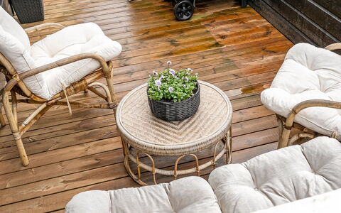 Joske - 2Km from the Sea: Möbel, Holz, Interior Design, Flooring, Fussboden, Stuhl, Zimmer, Decke, Wohnzimmer, Wohnung