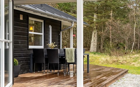 Joske - 2Km from the Sea: Möbel, Holz, Interior Design, Flooring, Fussboden, Stuhl, Zimmer, Decke, Wohnzimmer, Wohnung