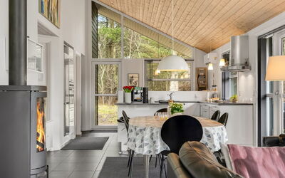 Joske - 2Km from the Sea