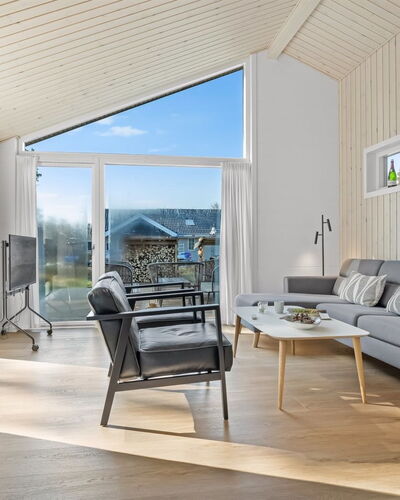 Frudde - 500M from the Sea