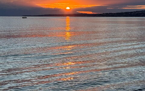 Casa Amare: Himmel, Wolke, Wasser, Horizont, Wasservorräte, Afterglow, Gewässer, Sonnenuntergang, Natur, Dämmerung