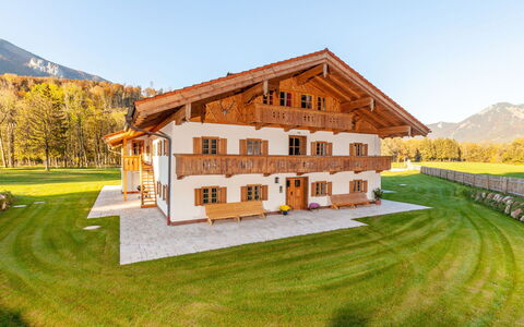 Unterwössen 603: Bergforms, Hügel, Berg, Landschaft, Hochland, Bergstation, Steigung, Gebirge, Senke, Chaparral