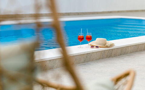 Antica: Flooring, Fussboden, Schwimmbad, Freizeit, Armatur, Resort, Fliese, Design, Hotel