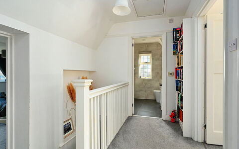 19, South Way: Schwimmbad, Hotel, Balkon