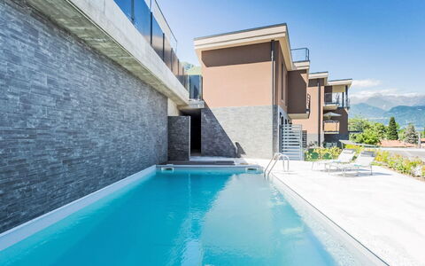 Casa Bel Lago: Schwimmbad, Resort, Schatten, Villa, Hotel, Eco Hotel, Ferienort, Balkon, Thermae, Penthouse