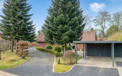 Garlef - 10Km from the Sea: Möbel, Holz, Interior Design, Flooring, Fussboden, Stuhl, Zimmer, Decke, Wohnzimmer, Wohnung