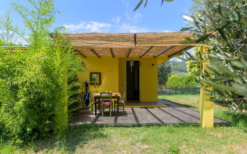 Cottage Girasole di Mare: Garten, Hinterhof, Schatten, Gartenbauten, Hütte, Garten, Rasen, Outdoor Struktur, Eco Hotel, Landscaping