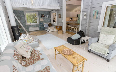 Teurajärven Helmi: Interior Design, Möbel, Holz, Couch, Decke, Flooring, Wohnzimmer, Fussboden, Zuhause, Zimmer