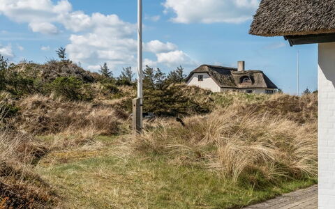 Dorit - 450M from the Sea: Blau, Hütte, Haus, Zuhause, Bauernhaus, Estate, Abstellgleis