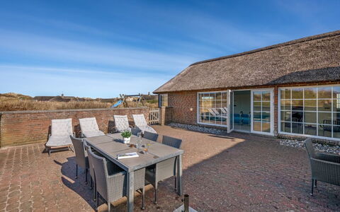 Riika - from the Sea: Holz, Dach, Die Architektur, Zuhause, Haus, Hütte, Abstellgleis, Hartholz, Steigung, Estate