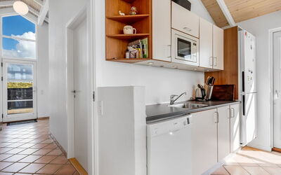 Tume - 250M from the Sea