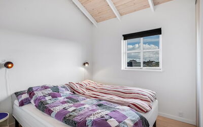 Tume - 250M from the Sea