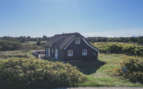 Yanne - 550M from the Sea: Wasser, Wasservorräte, Gewässer, \Fels, Küste, Natürliche Landschaft, Landspitze, Küsten Und Ozeanische Forms, Terrain, Vorgebirge