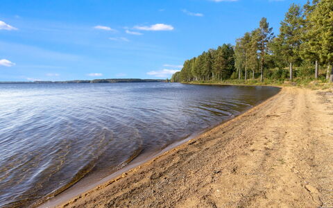 Gammelgård Jahtimaja: Blau, Wasservorräte, Wasser, Gewässer, Horizont, Ufer, Bank, Küsten Und Ozeanische Forms, Wasserweg