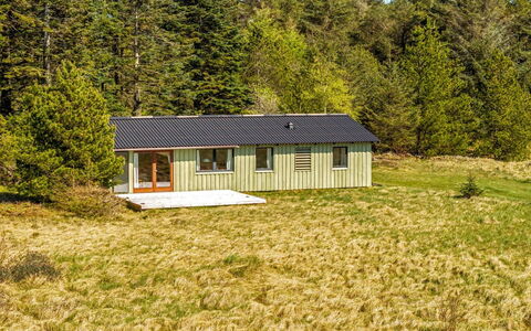 Fatlinda - 4Km from the Sea: Holz, Garten, Hinterhof, Grundstueck, Zuhause, Dach, Schatten, Deck, Hartholz, Garten