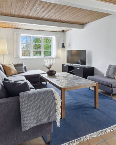 Munibert - 3.8Km from the Sea
